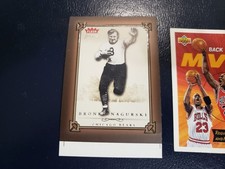 Bronko Nagurski Chicago Bears 2004 Fleer Greats of the Game White Strip