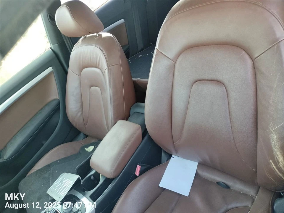 MONTAJE PALANCA DE CAMBIOS TRANSMISIÓN AUDI A5 AUDI 2011 Foto 4 de 4