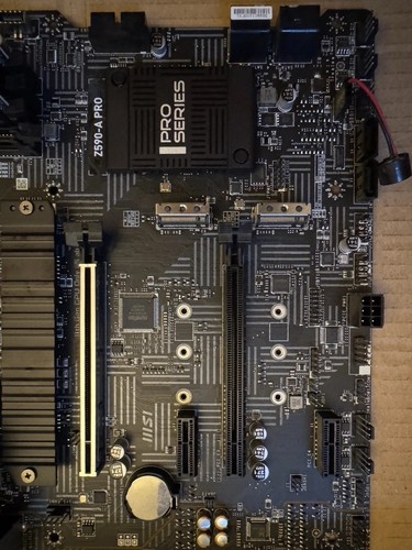 Intel Core i7-11700k, 64GB Corsair Vengeance 3600Mhz DDR4, MSI Z590-A Pro Board - Picture 6 of 9