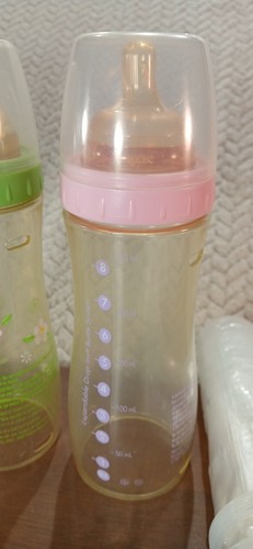 4 Vintage Playtex Decorated Nurser FLAT Top Nipple Drop In 8oz Baby Bottle - Picture 9 of 19