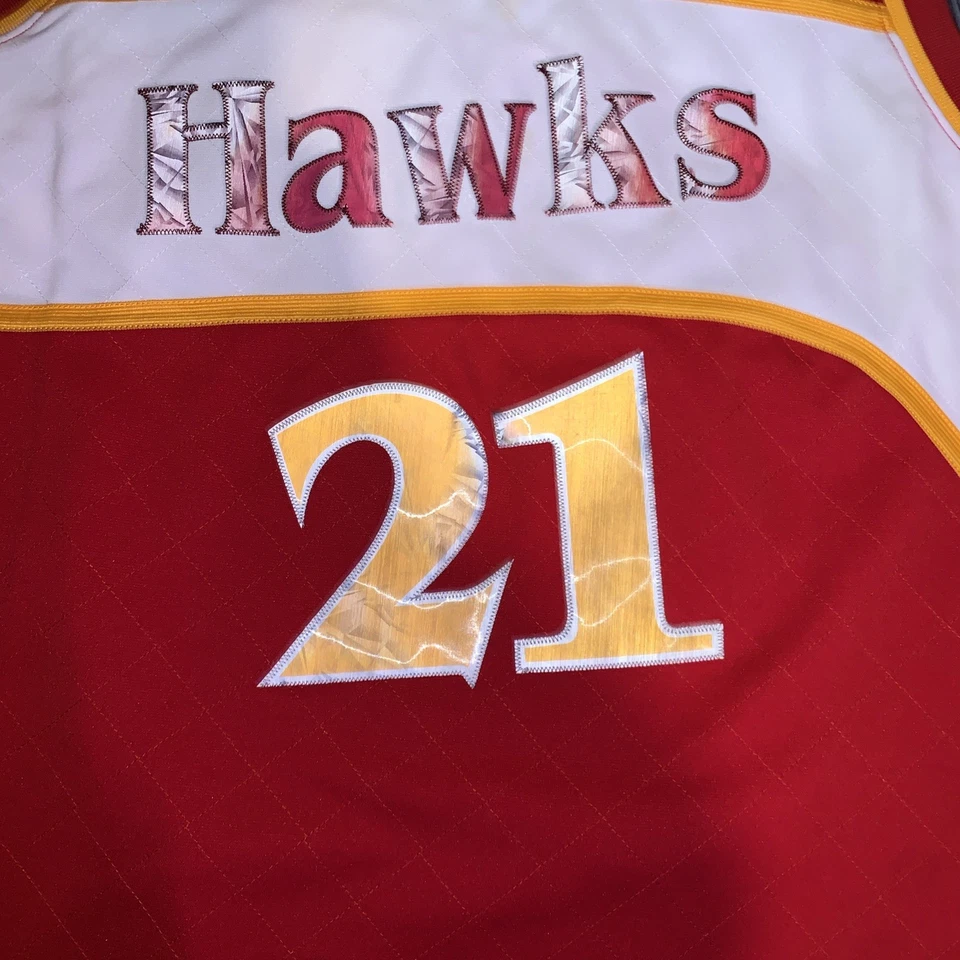 Camiseta deportiva de los Atlanta Hawks Dominique Wilkins Mitchell & Ness NBA 75th Diamond Swingman Foto 4 de 4