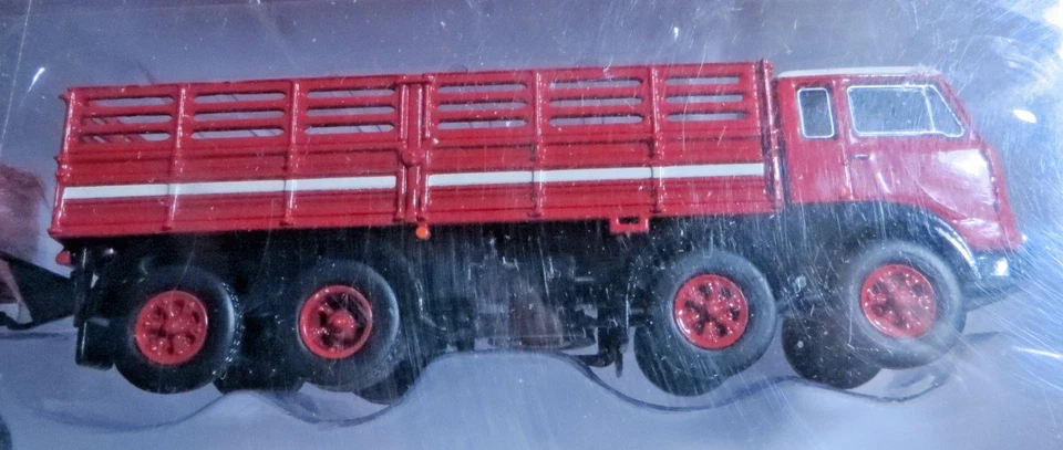 BREKINA 58411 Fiat 690 Millepiedi Rosso Bianco Strisce IN Conf. Orig. - Immagine 2 di 3