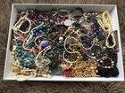 Huge Lot Of Vintage Costume Jewellery necklaces From The Williams Estate - Lot 9