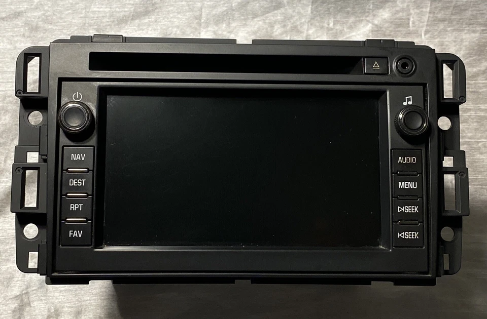 OEM 2007-09 Chevy Tahoe Avalanche Yukon NAVIGATION Radio CD GPS GM-15940103 - Image 2 of 4