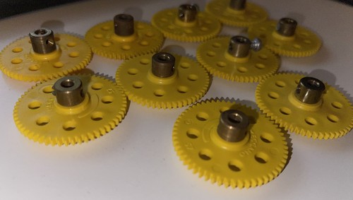 Meccano 10 TEN Yellow Spur Gear 57 Tooth Part 27ap Used - Picture 2 of 2