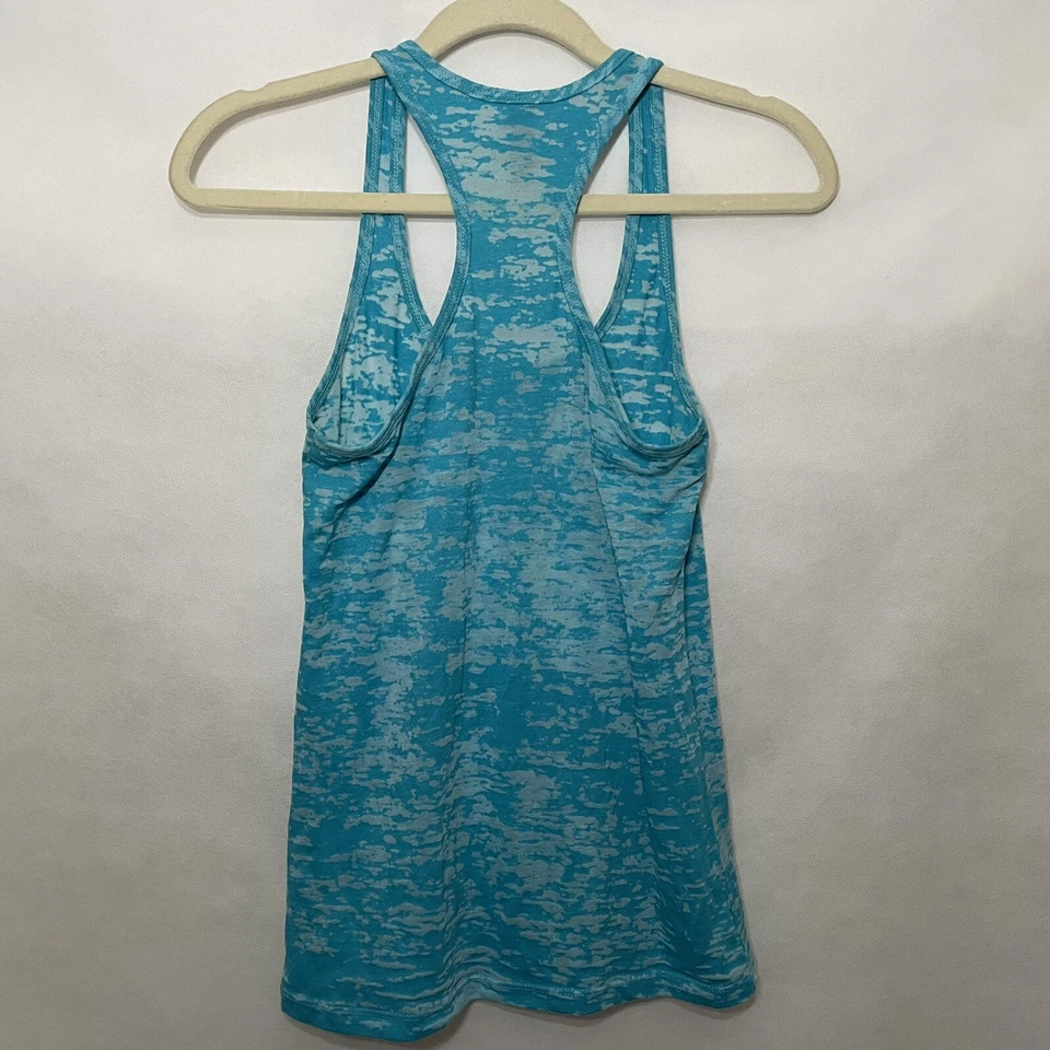 Camiseta sin mangas Next Level para mujer Burnout espalda deportiva gráfica Little Miss Fireball pequeña Foto 2 de 4