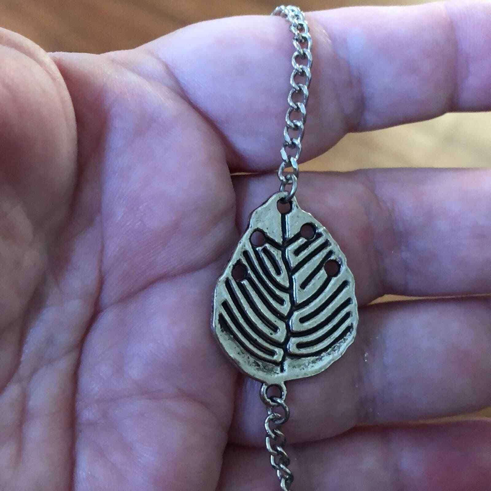 Open leaf silver-tone bracelet! - image 3