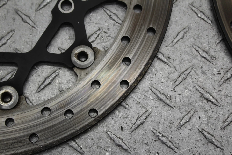 Yamaha FZ1 FZ-1 2009 discos rotores freno delantero izquierdo derecho Foto 4 de 4