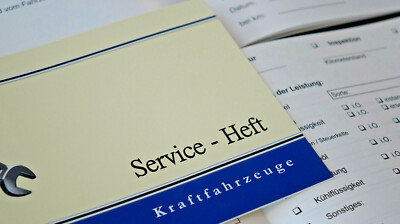 Sonderangebot Kfz Serviceheft Wartungsheft Inspektionsheft Scheckheft universal