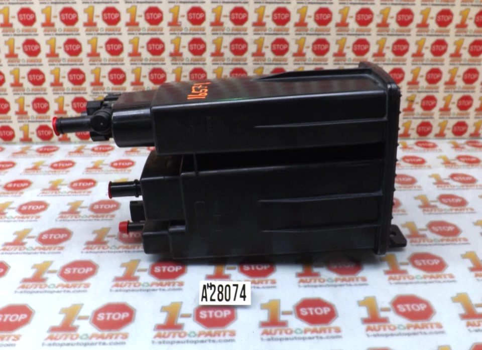 Nissan Pathfinder 2013-2016 bote de vapor de combustible 14950-7Y000 OEM Foto 3 de 4