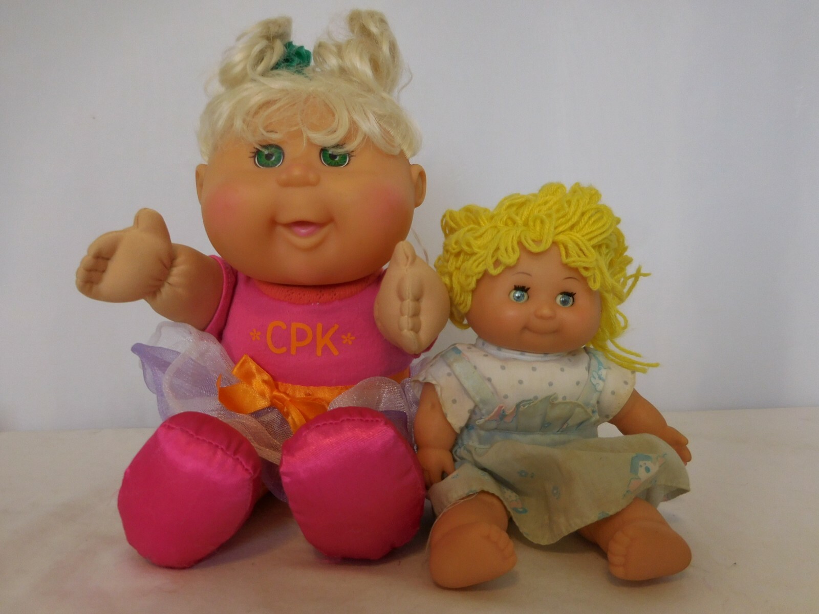 small cabbage patch dolls