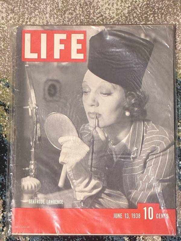 Life Magazine June 1938 Gertrude Lawrence Cover Illustrated News