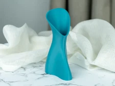 Fluent Form Vase 3D Printed | Flowing Elegant Modern Decor