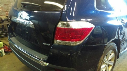 2013 Toyota Highlander Fuse Box Cabin - Picture 8 of 12