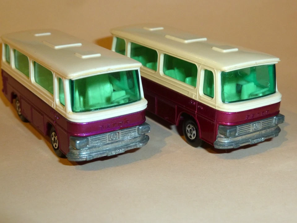 MATCHBOX SUPERFAST 2 x SETRA COACH No. 12, lilarotmetallic und rotmetallic - Bild 3 von 4