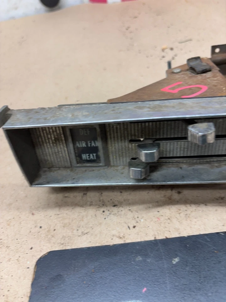 Camión Chevrolet GMC 1967 1969 71 1972 C10 C20 K10 K30 CONTROLES DE CONTROL DE CALEFACCIÓN #5 Foto 3 de 4