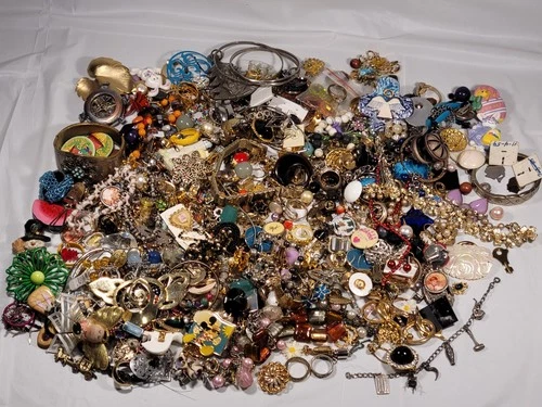 Vintage/Modern Costume Jewelry Craft Lot - Repair, Replace, Create, Sell 5+/-lbs