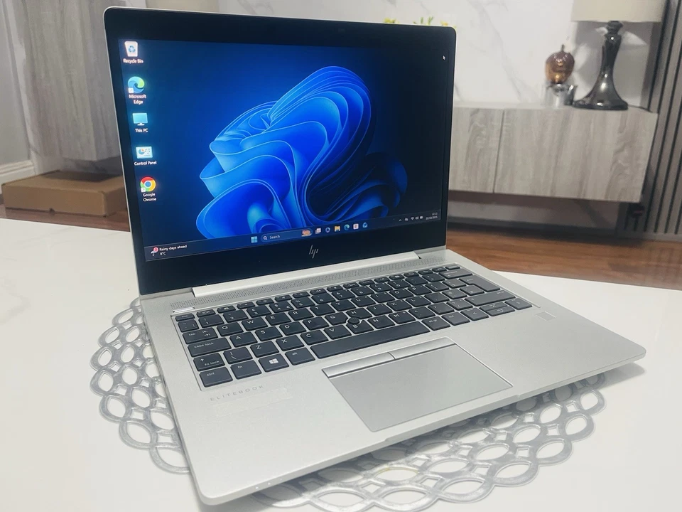 HP EliteBook 735 G6 – Ryzen 7 ~ 16/256GB NVMe/ Win 11 Pro/Privacy Screen~A~ - Image 4 of 4