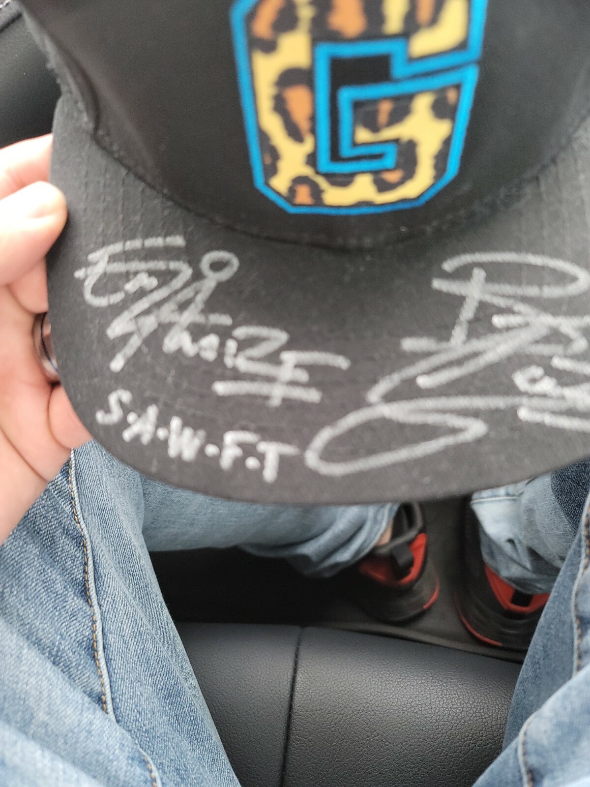 Wwe hat signed - image 1
