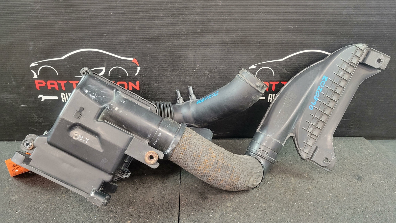 2012 KIA FORTE AIR INTAKE CLEANER FILTER BOX WITH TUBES & METER 2.0 eBay