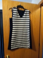 Womens  Zara Vneck Sleeveless Stripped Blue/ White Dress Large 32" Long 