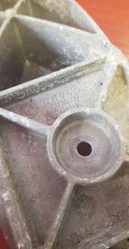 BMW 5er E60 E60N E61 E61N LCi Getriebeträger Wiege Halterung Diesel 6769634