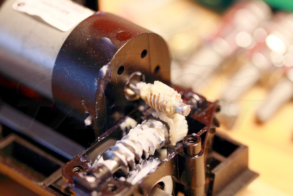 Seat Thigh Support Actuator Repair Gear for BMW E60 E61 E65 E67 F01 F02