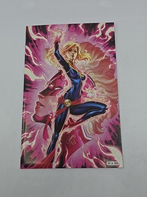Captain Marvel 7 SDCC Exclusive Virgin Variant GITD J Scott Campbell NM 564/3000