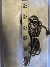 Tripp Lite Power 12 Outlet 1u Rack Mount PDU Power Distribution Unit