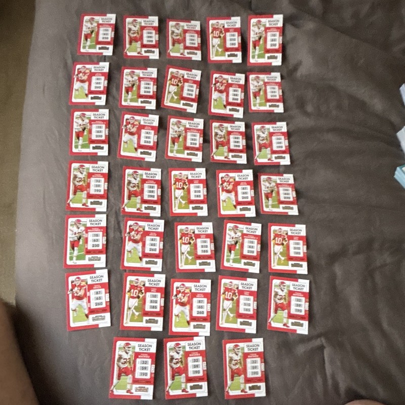 Panini 2021 Contenders Season Ticket Kansas City Chiefs 33-Card Lot