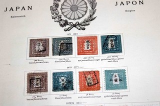 Giappone dal 1871 al 1929: VAZIOSA vecchia collezione su prestampati Schaubek