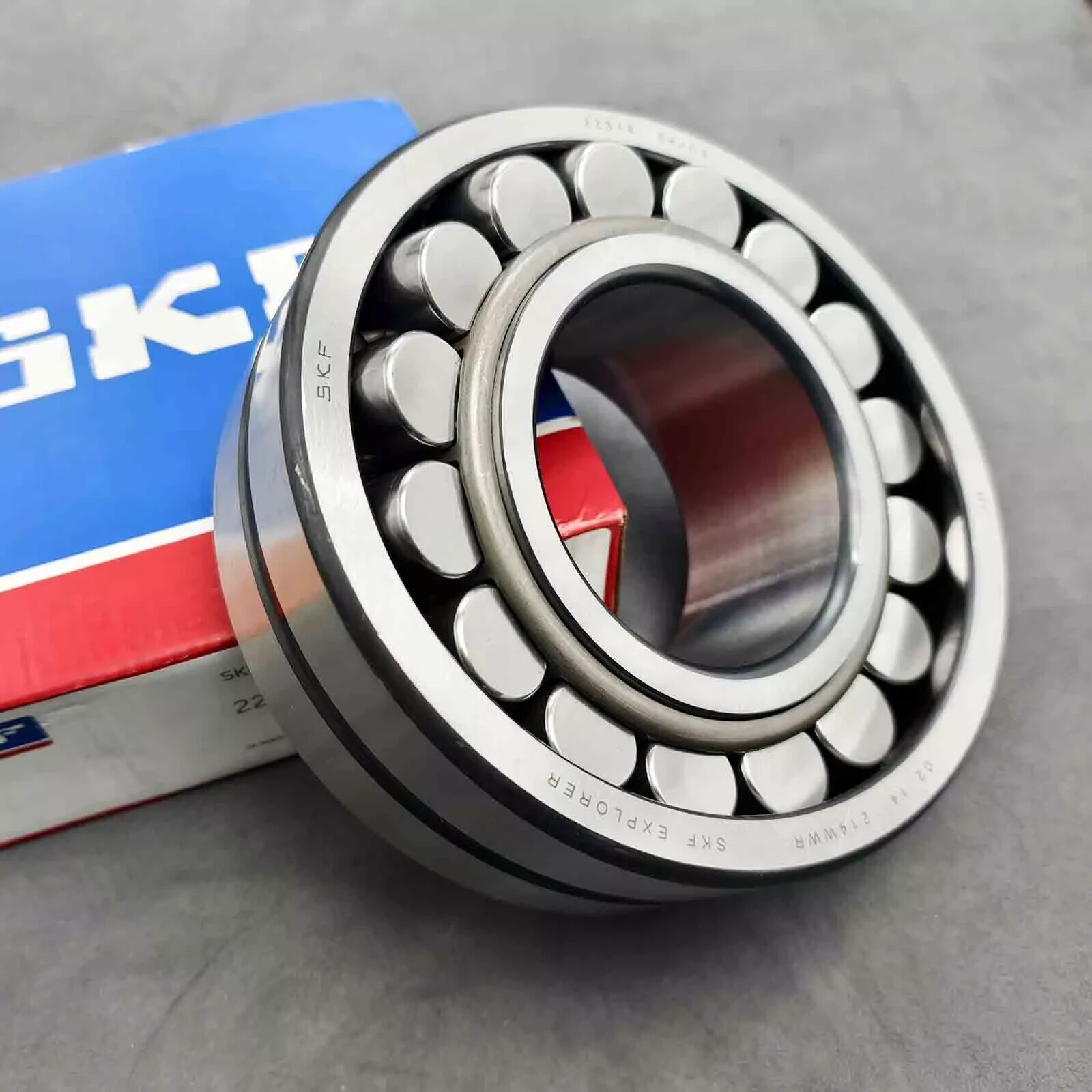 NEW SKF 22318 EK/C3 spherical roller bearing 1PCS #NN | eBay