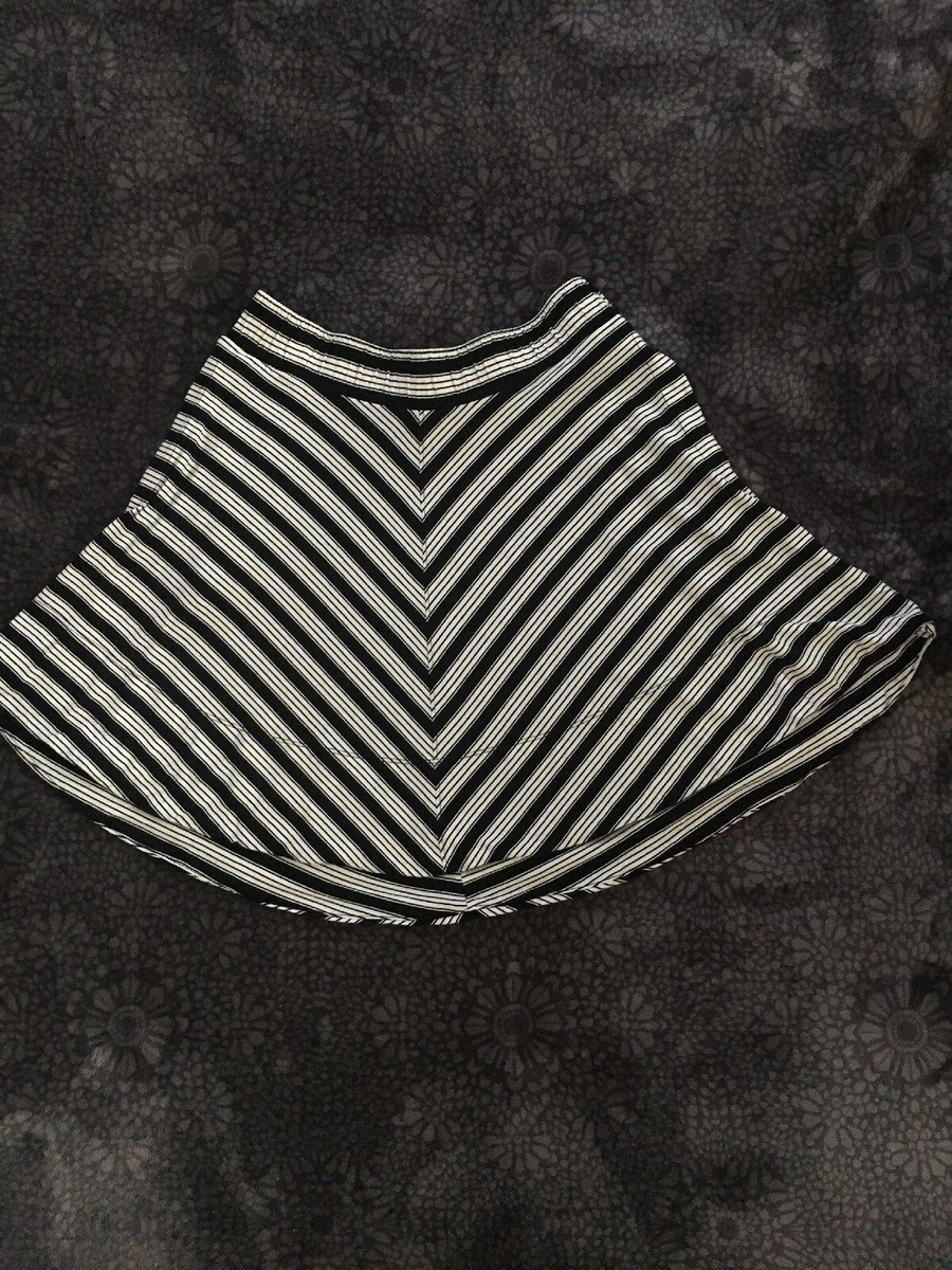 Jupe Noire Et White Flare Ann Taylor LOFT Taille Small (S) - Courte, Multicolore, Occasion Très Bon état