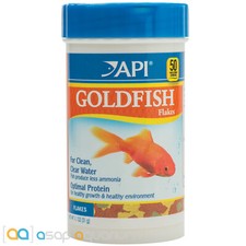 API Goldfish Flakes 1.1oz Fish Food Flakes Formulated for All Goldfish Breeds