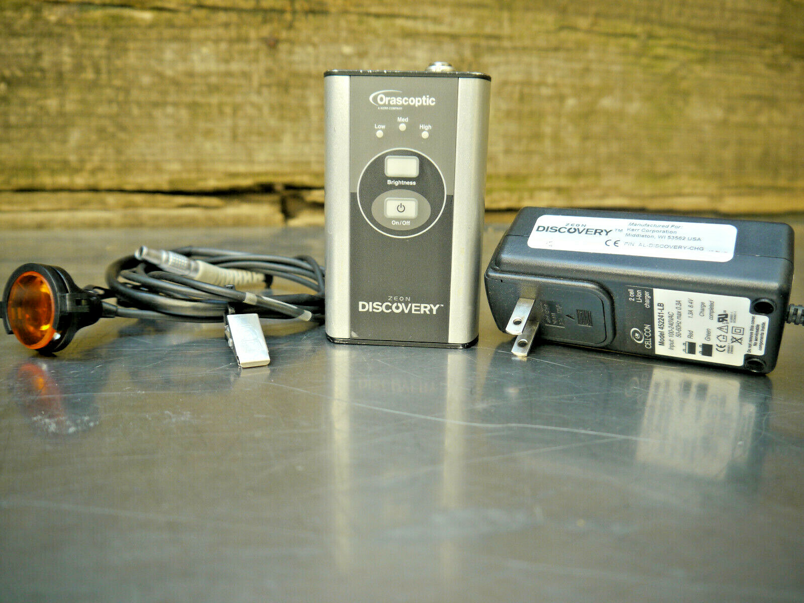 Orascoptic Zeon Discovery Portable Dental Loupe Light System with