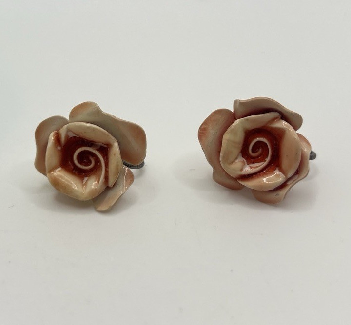 Mid Century Matte Pink Porcelain Capodimonte Flower Silver Tone Screw Back Glaze