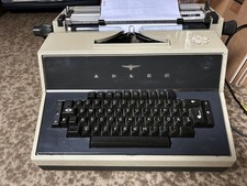 Triumph Adler electric 151 f maszyna do pisania vintage lata 70. - technika biurowa