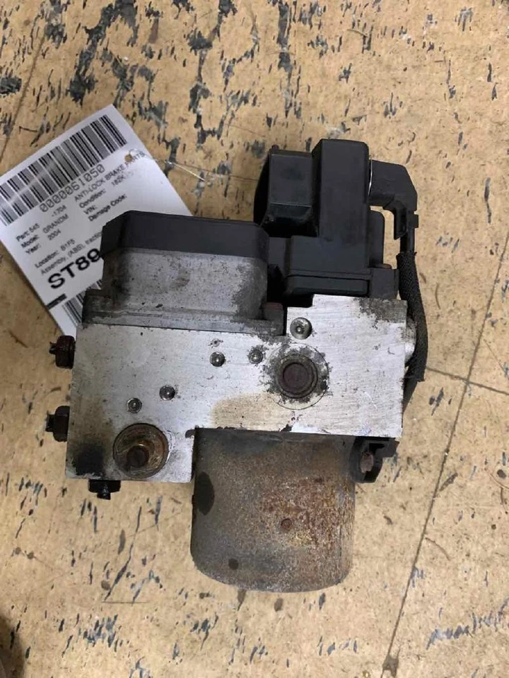 Control de tracción de freno antibloqueo Mercury Grand Marquis 2003-2004 OEM Foto 3 de 4