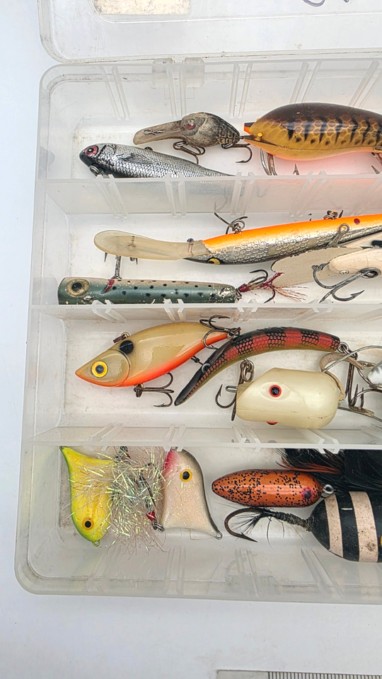 Lot De 4 Anciens Leurres De Pêche – Heddon, Poes, Bomber, Ozark Trail – Vintage