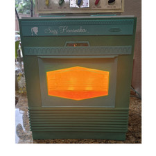 Topper Suzy Homemaker Vintage Toy Oven Green Light-Up for Ages 4-7  8-11 Years