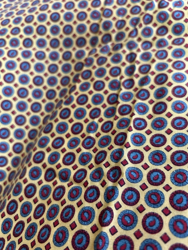 Vtg 50s Crisp Woven Cotton Fabric 40"x1 yrd+15"Quilting Crafts Yellow Red Blue - Image 3 of 4