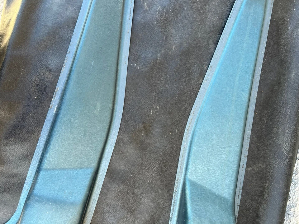 Lincoln Continental 1962-1965 INTERIOR B-PILLAR Juego de paneles azul Foto 3 de 4