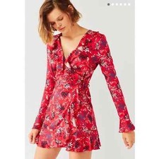 Urban Outfitters Red Long Sleeve Floral Print Ruffle Trim Wrap Dress Size Large