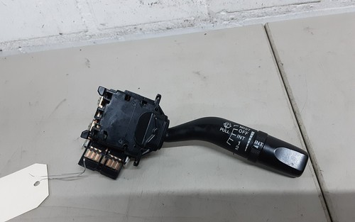 Mazda 323 BJ Wischerschalter Lenkstockschalter rechts 17B122