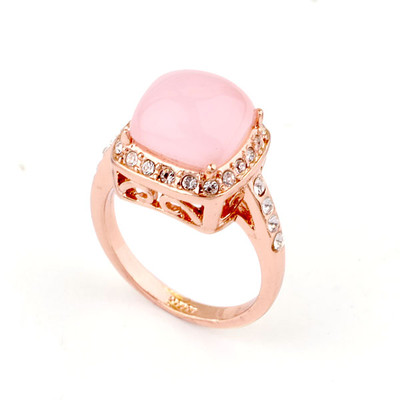  ITALINA 18K ROSE GOLD PLATED GENUINE CLEAR AUSTRIAN CRYSTAL & PINK CAT-EYE RING