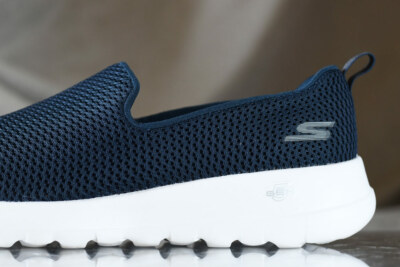 skechers go walk size 11