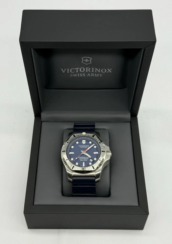 Victorinox Swiss Army relógio masculino mergulhador profissional antimagnético 241734 - Imagem 2 de 4