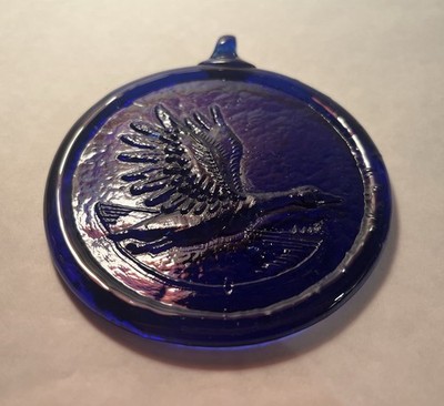 Glass Cobalt Blue Sun Catcher Round Loon in Flight Bird Design Art - Good