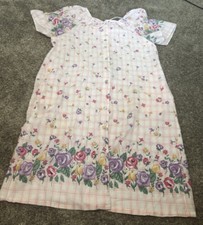 Lady Manhattan Women's Vintage Floral Short Sleeve Button Dress (C5)