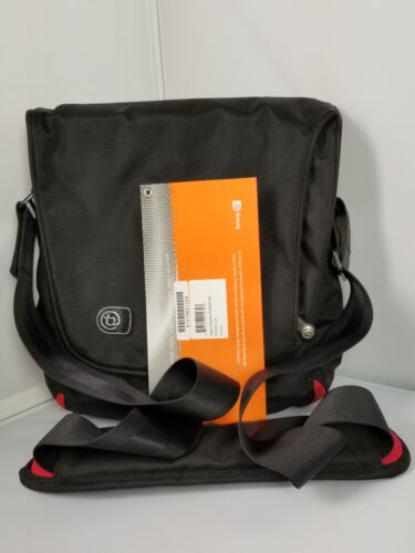 BOOQ Taipan XS iPad Cross Body Messenger Bag Backpack Nylon Strap Black Red - Afbeelding 1 van 20